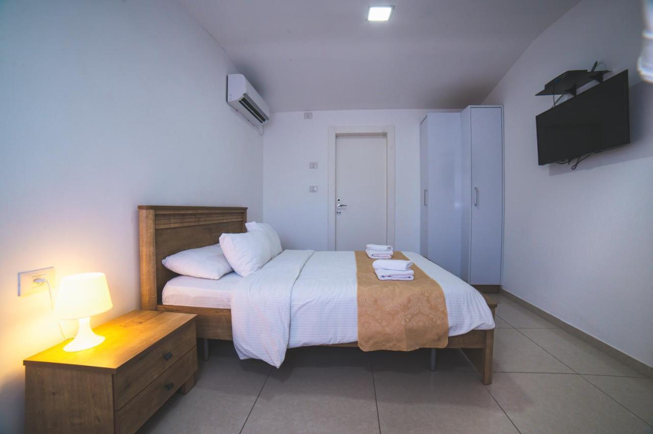 Agamim Hotel อัชเกลอน ภายนอก รูปภาพ