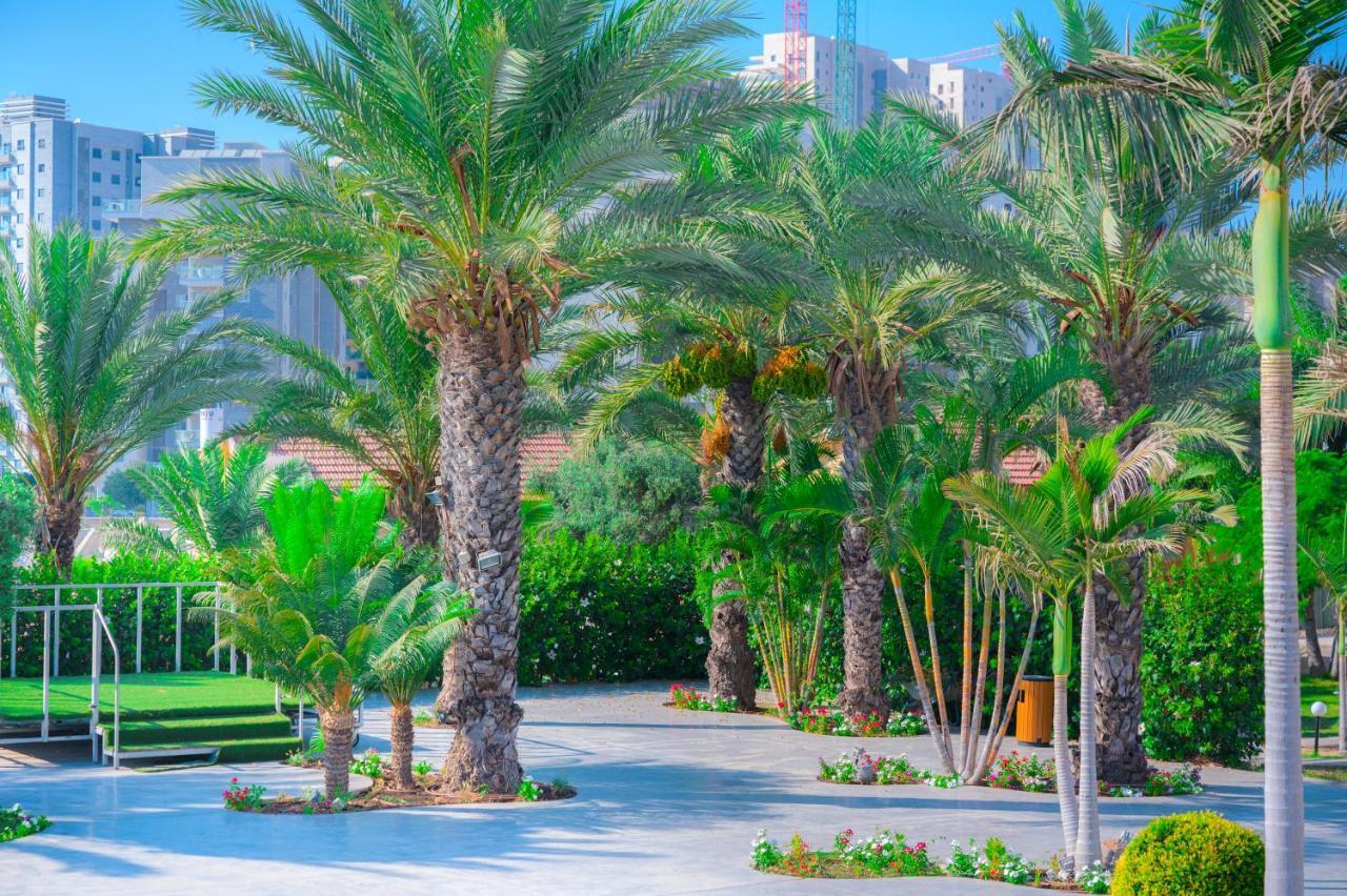 Agamim Hotel อัชเกลอน ภายนอก รูปภาพ
